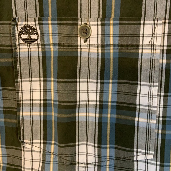 Men’s XL Timberland casual button down shirt.  Plaid print. - Picture 3 of 6